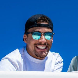 Meet your Posher, Jonathan